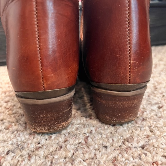 Steve Madden Booties | Cognac Booties | Leather Ankle Boots - Picture 4 of 6